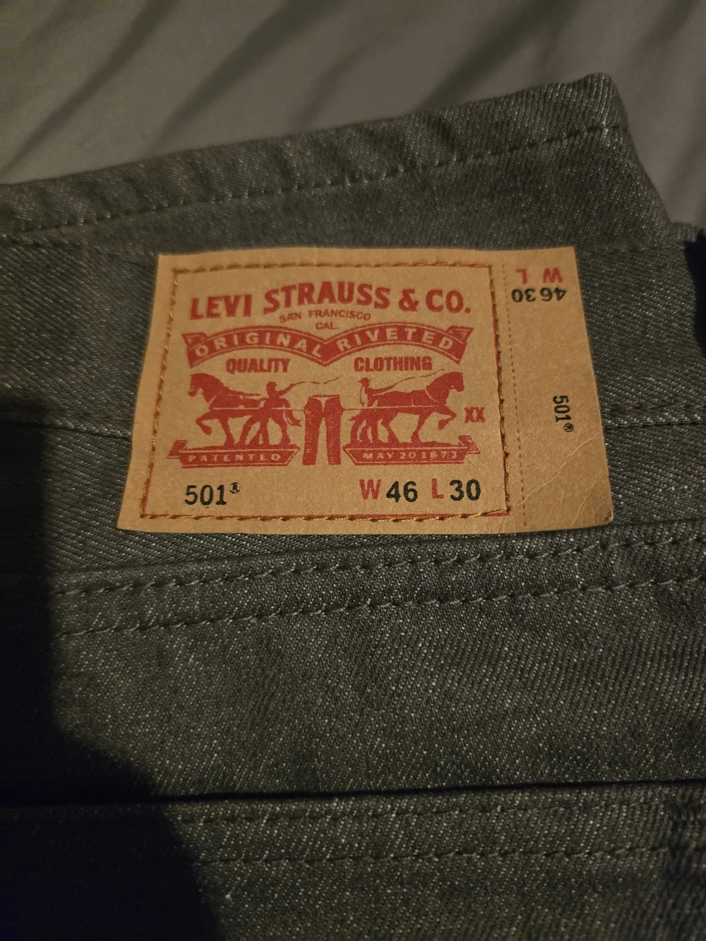 Levi's 501® Men's Straight Jeans in Charcoal Gray 46/30